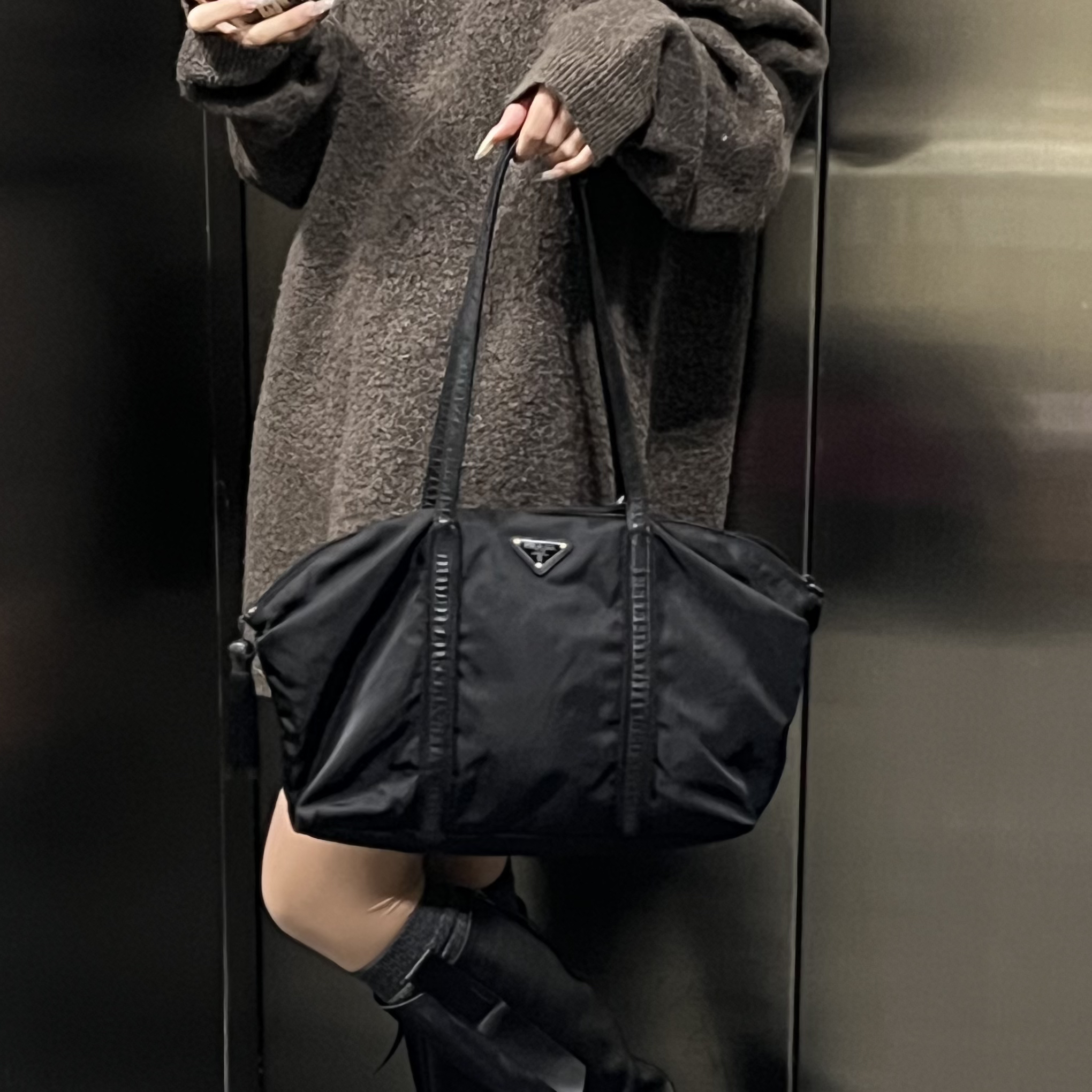 95新 Prada/普拉达 98新prada单肩托特/