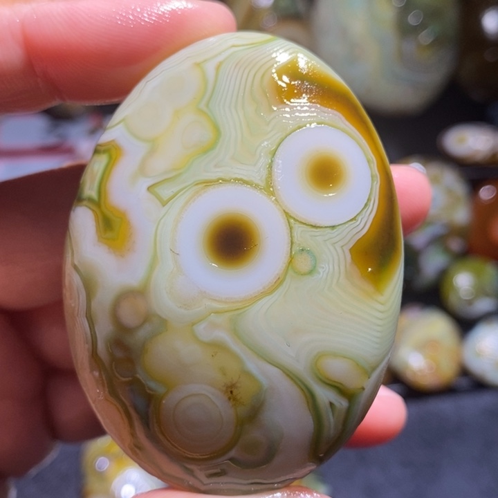 未镶嵌玛瑙/玉髓珠宝奇石