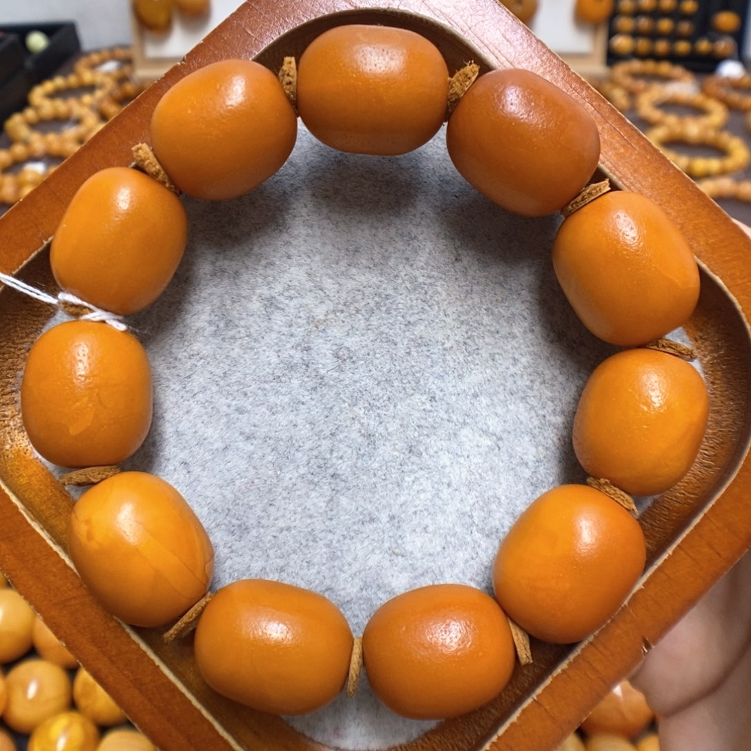 蜜蜡手链未镶嵌蜜蜡