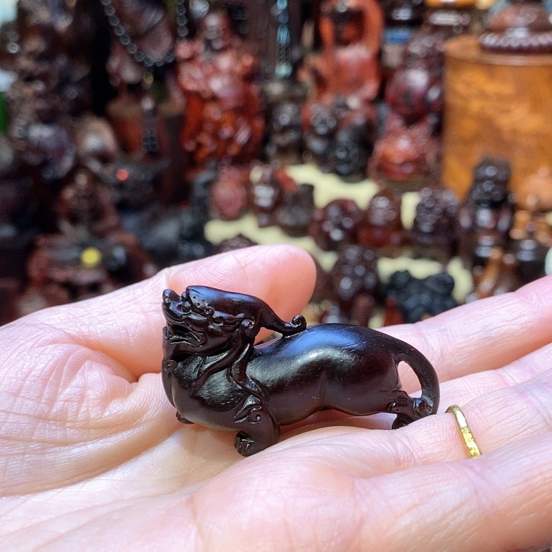 檀香紫檀（小叶紫檀）汉代貔貅