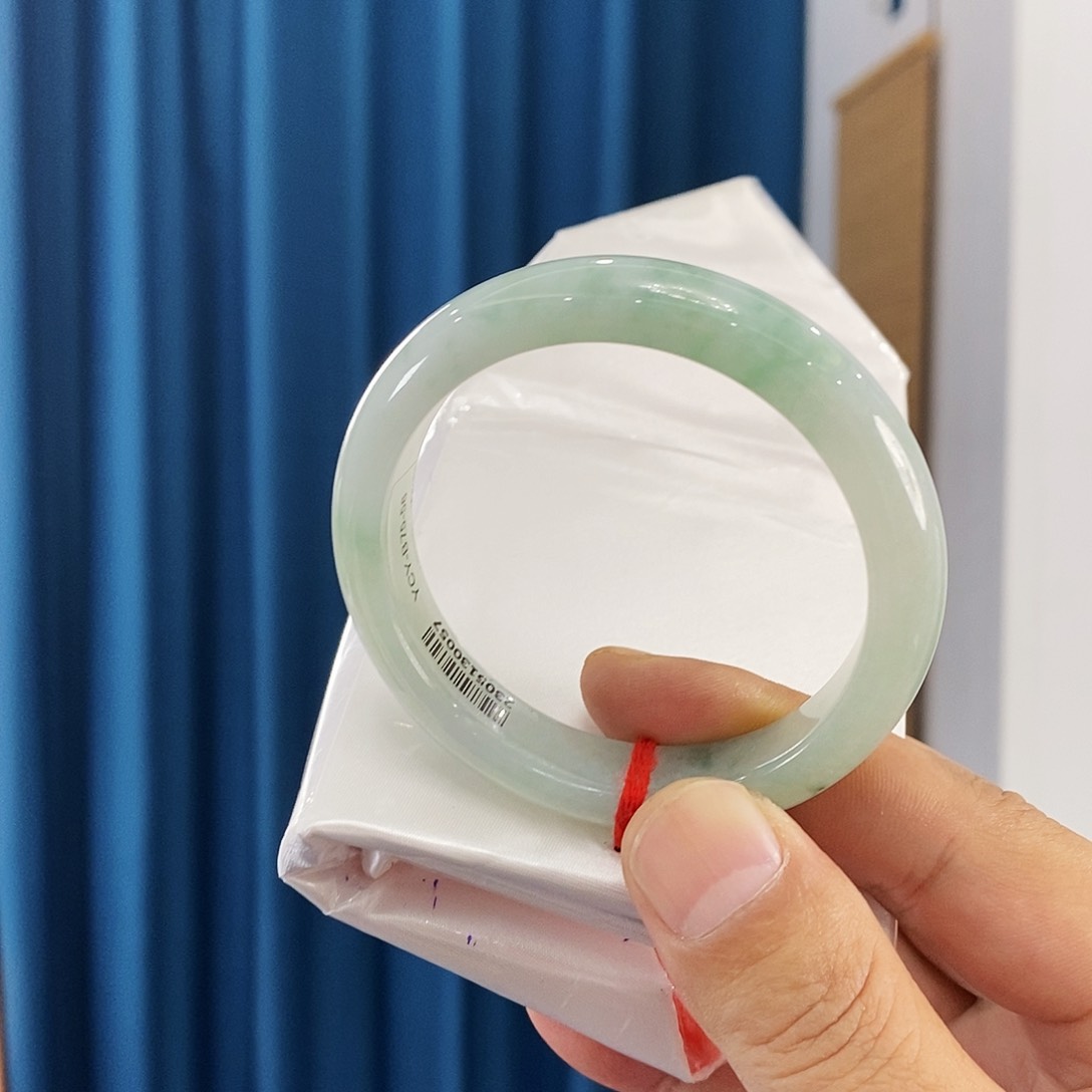 未镶嵌手镯翡翠翡翠