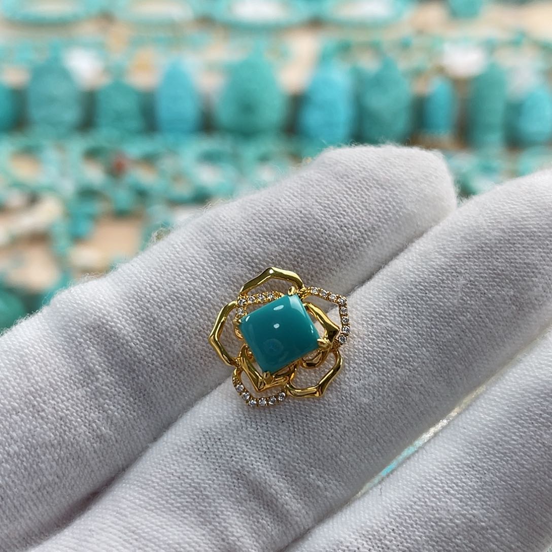 绿松石珠宝奇石18K金镶嵌