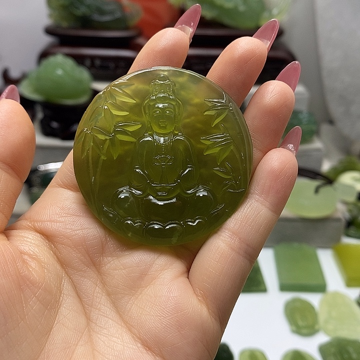 蛇纹石玉未镶嵌手把件