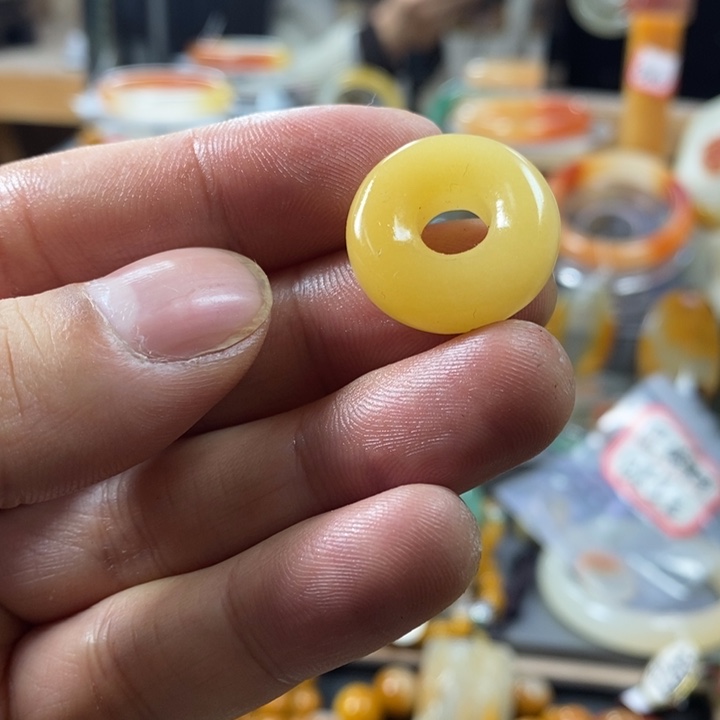 石英质玉（黄龙玉）合金手镯