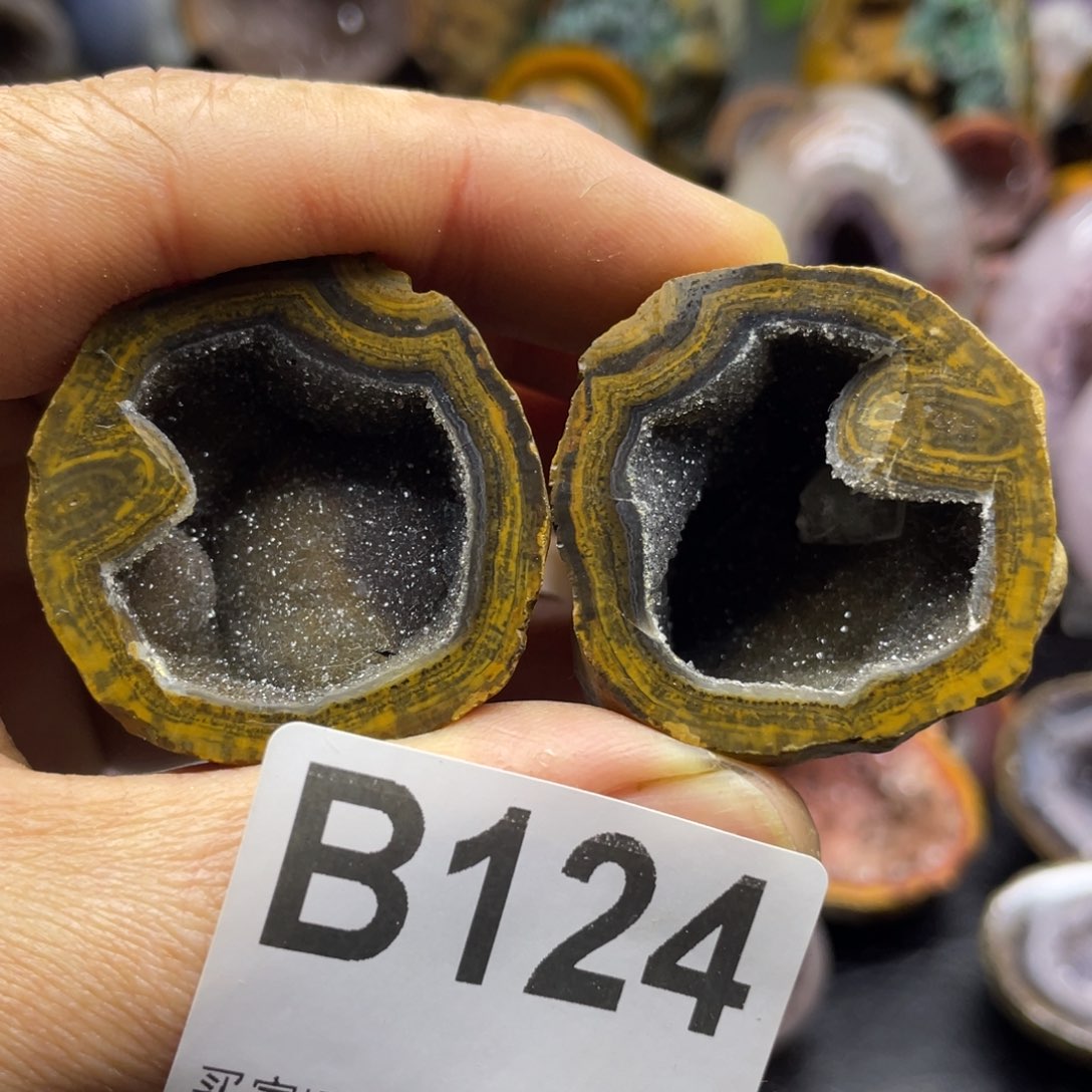 水晶大型摆件未镶嵌