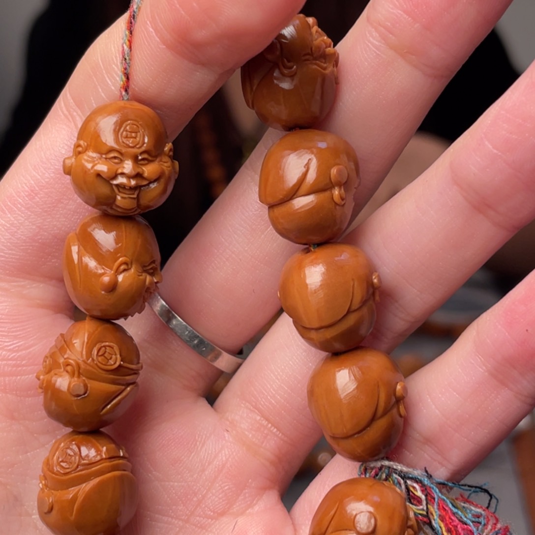 橄榄核手串财神头