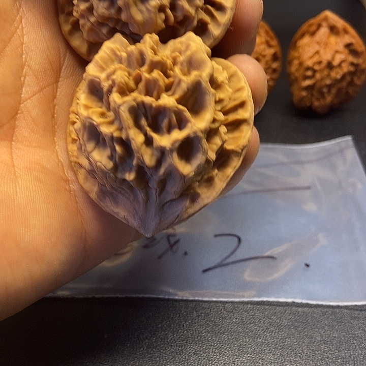 核桃二号文玩核桃