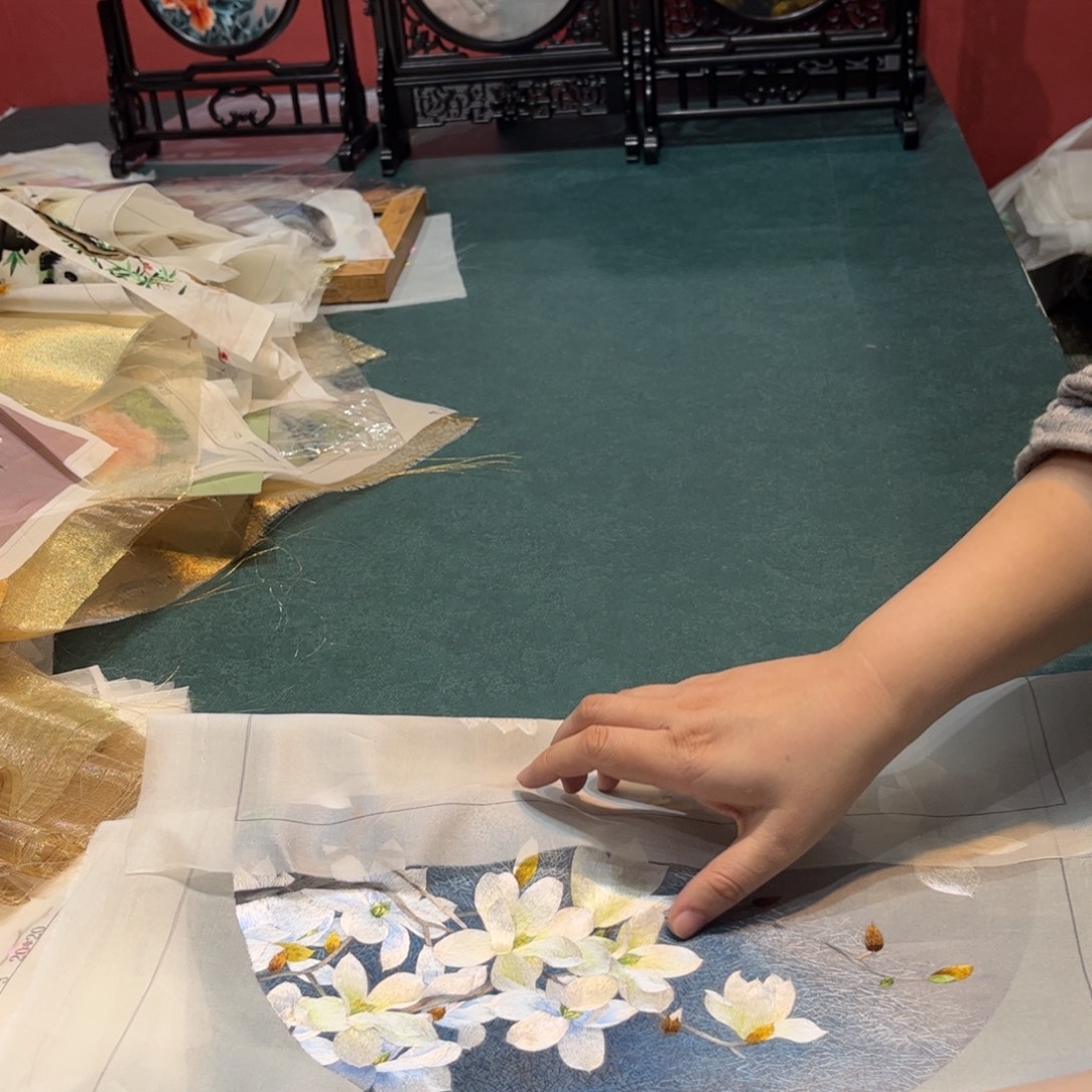 织绣纯手工制作方法