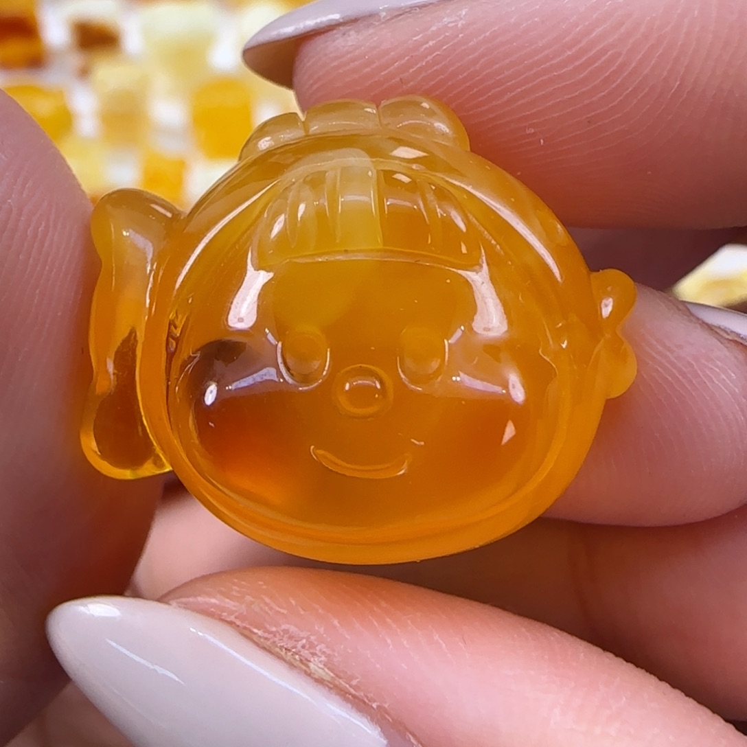 琥珀未镶嵌珠宝奇石