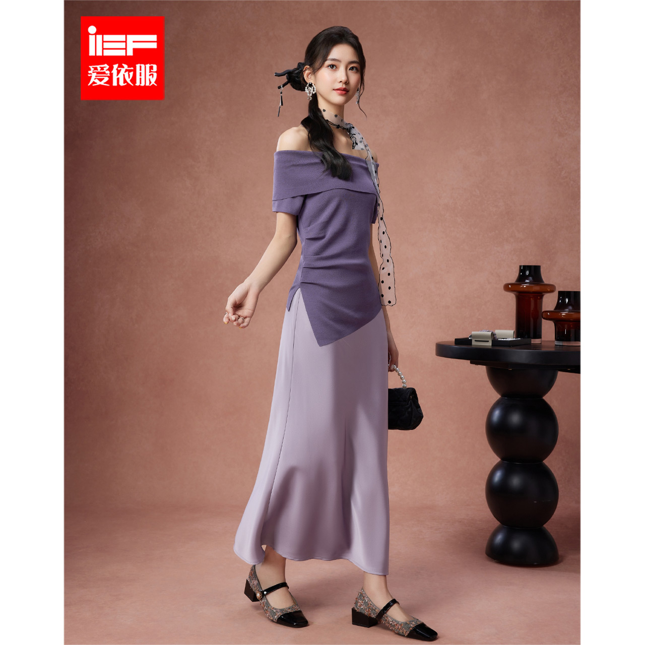 IEF/爱依服2025新款夏季温柔气质时尚百搭双曲上下套裙