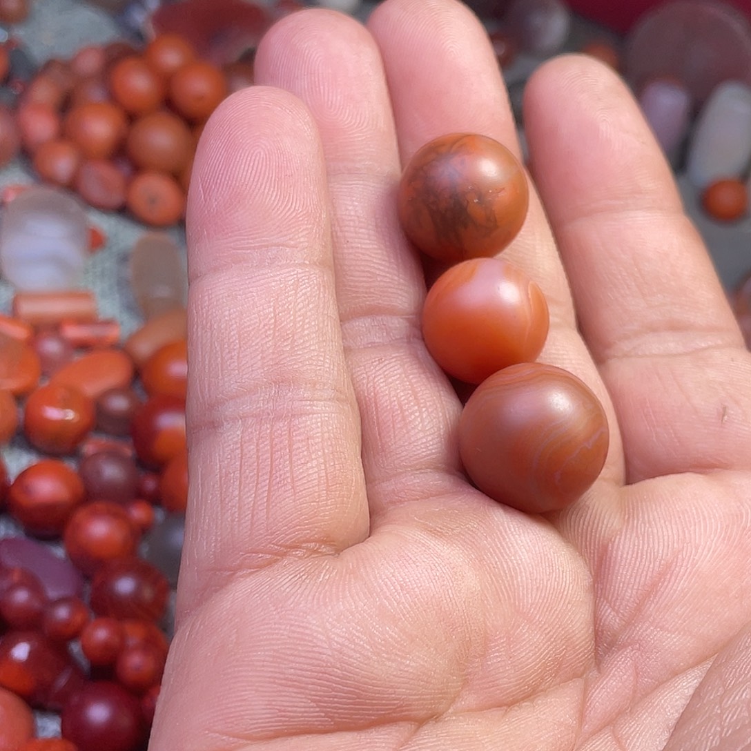 星***月南红玛瑙未镶嵌珠子