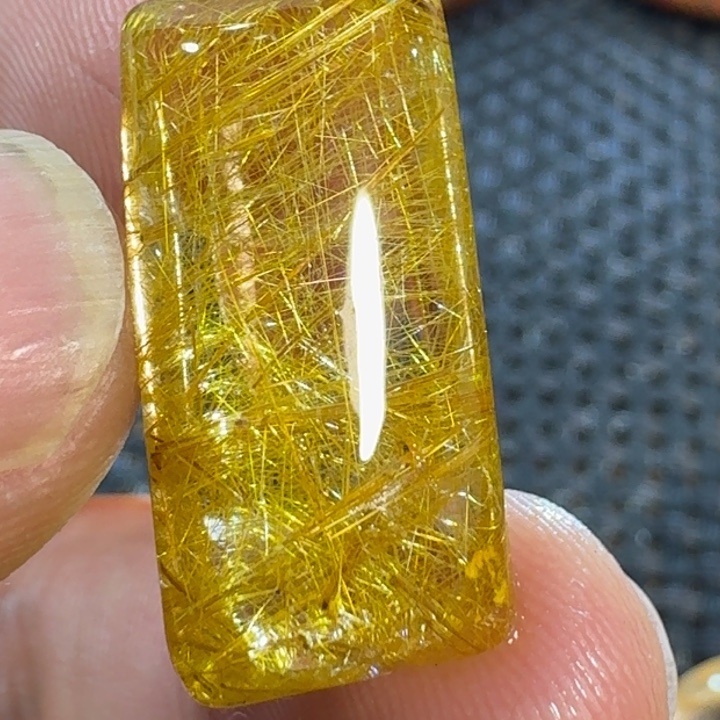 水晶吊坠(不含链)未镶嵌?**?