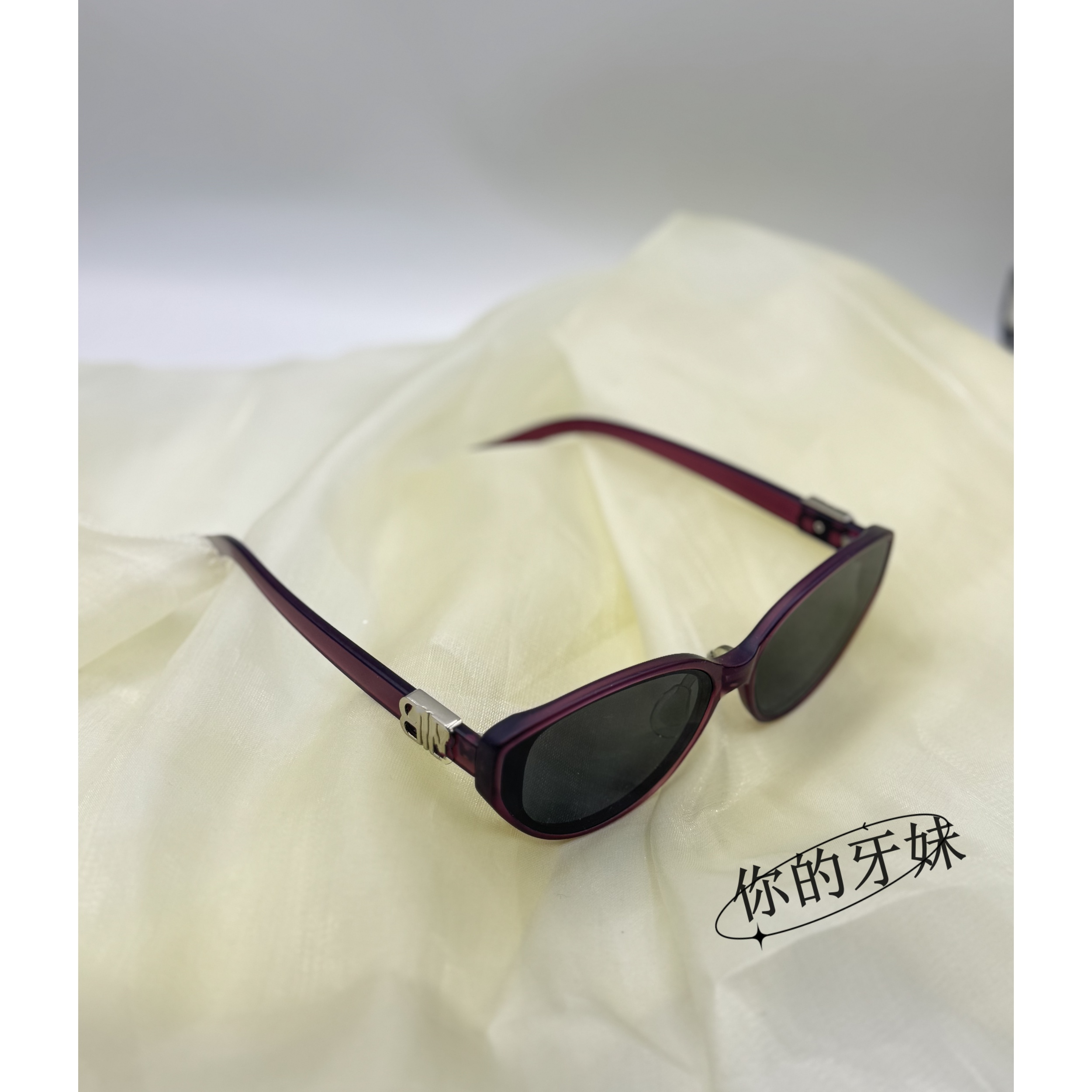 小8墨镜YJ039时尚潮流复古设计感ins百搭精致小众