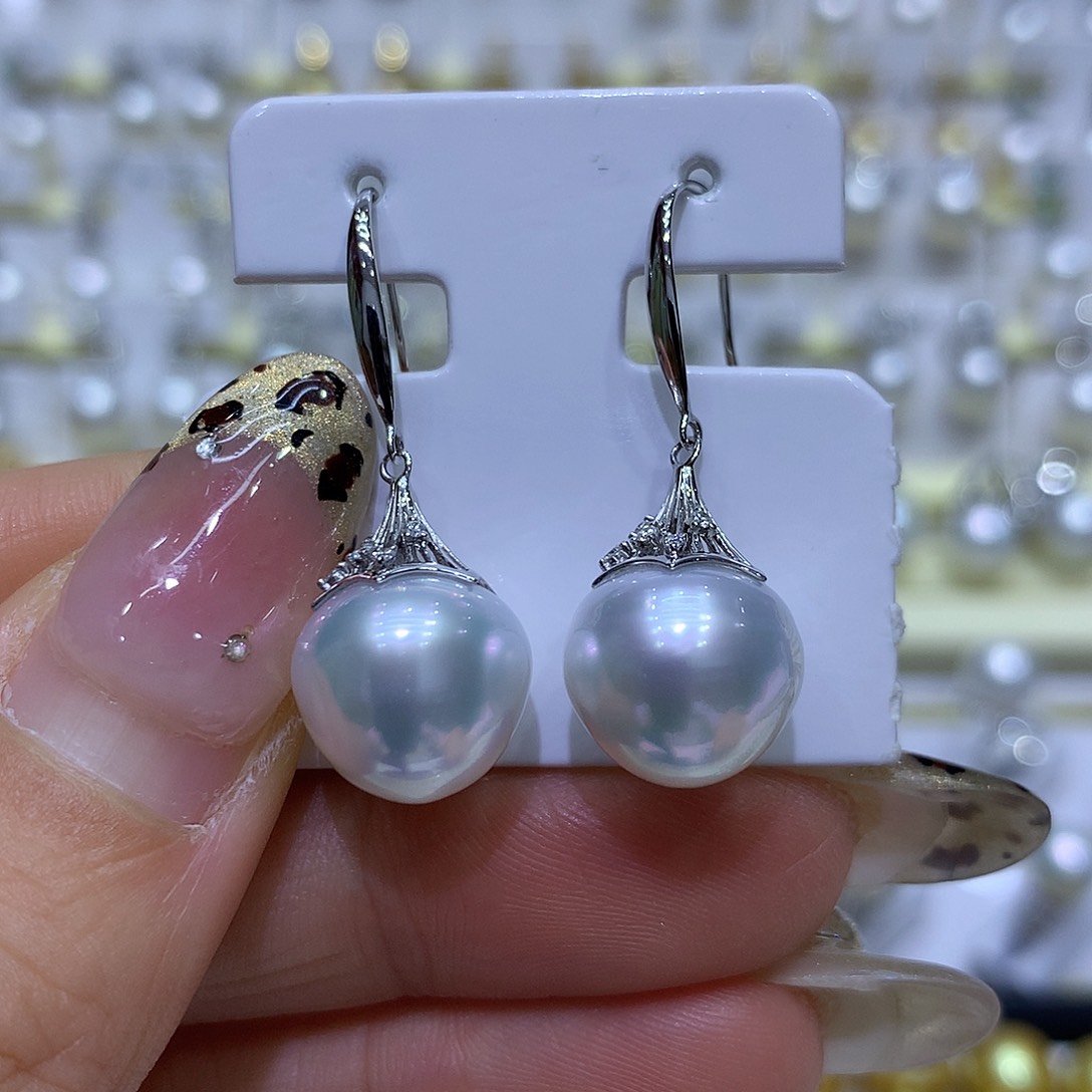 海水珍珠耳饰18K金镶嵌12/13mm澳白