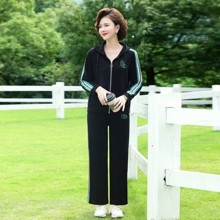 中老年女装妈妈春秋气质外套洋气休闲运动服套装减龄时尚