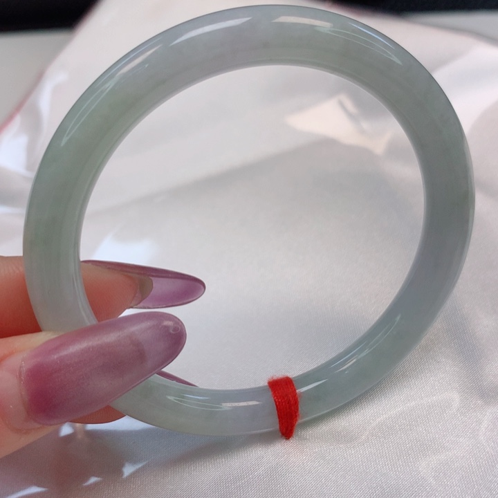 翡翠手镯（圆镯）未镶嵌