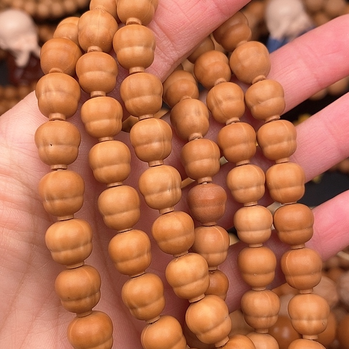 手串文玩核桃漏眼款