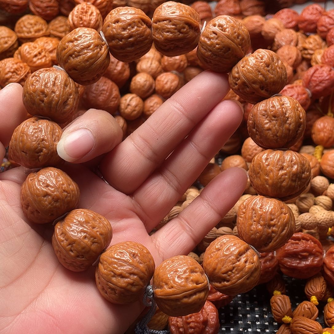 手串文玩核桃光头方墩