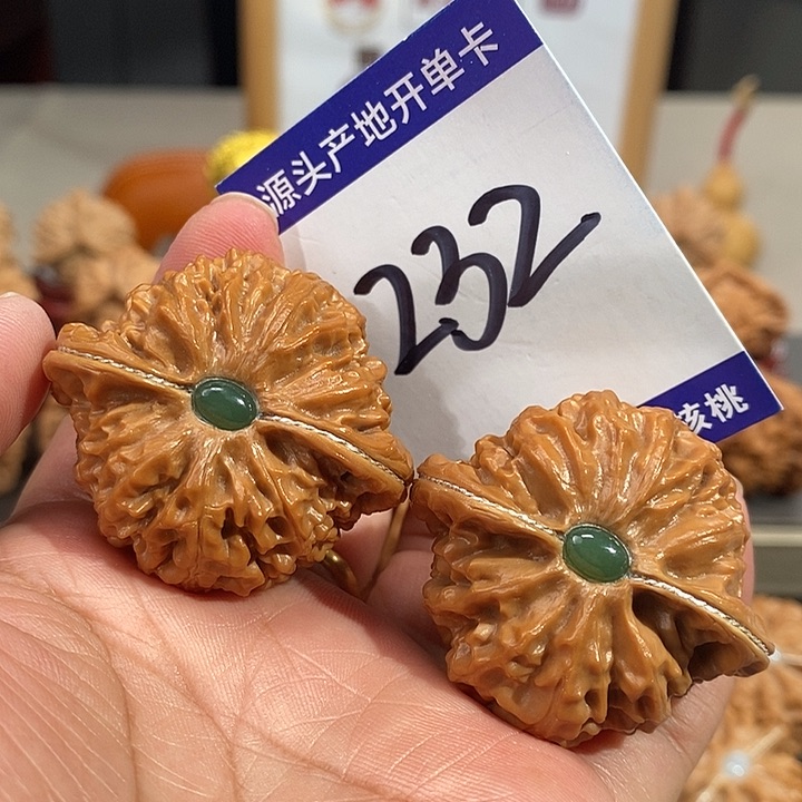 文玩核桃把件43银镶玉宫灯232号