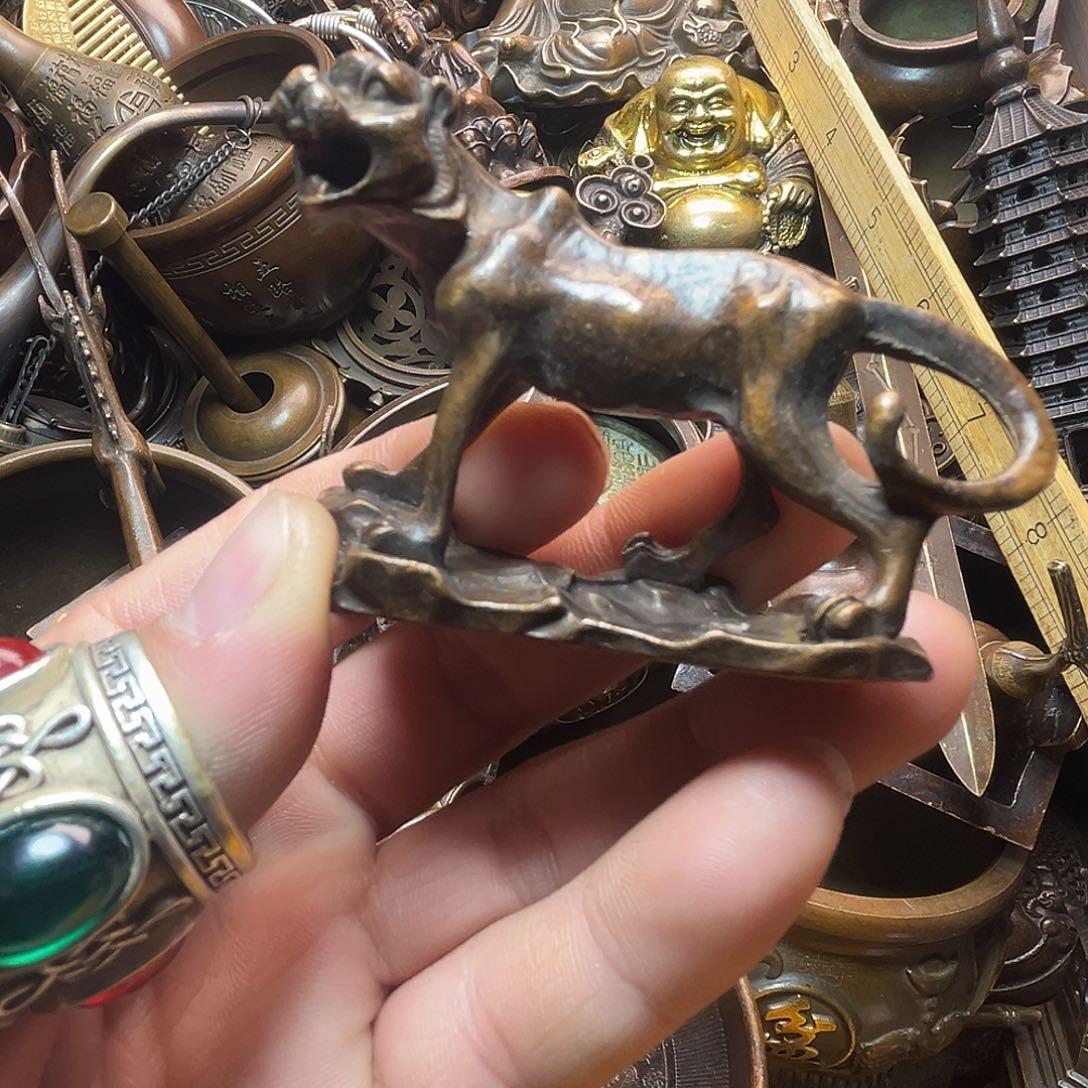 精美铜器收藏品等