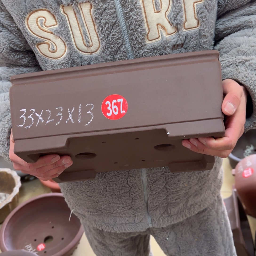 紫砂花盆呜呜呜呜