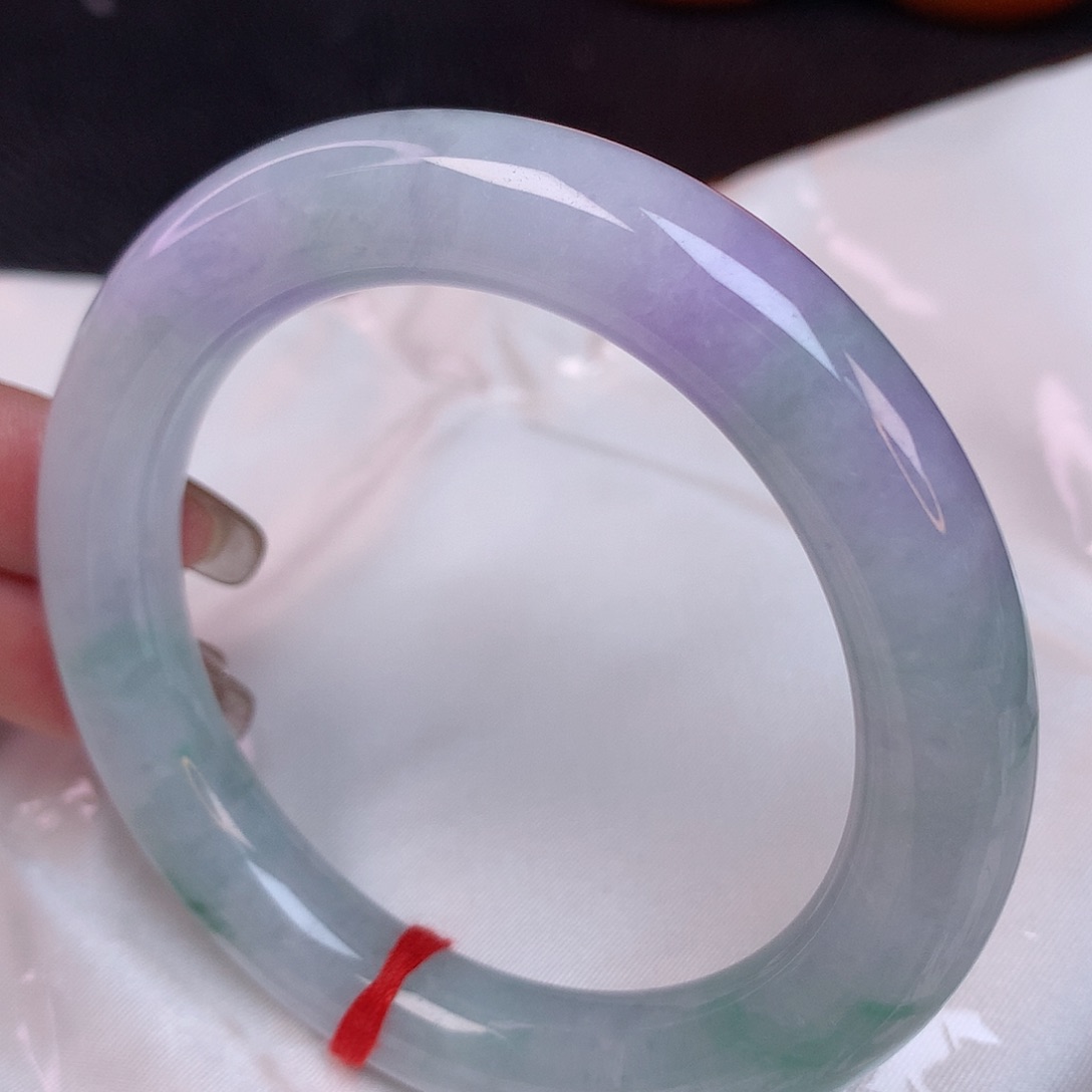 翡翠手镯未镶嵌56+ 翡翠手镯