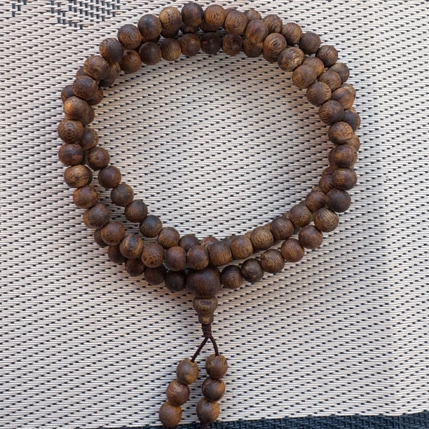 沉香24-海南黎母山白棋07-17克九五沉圆珠多圈多样性发一条38h