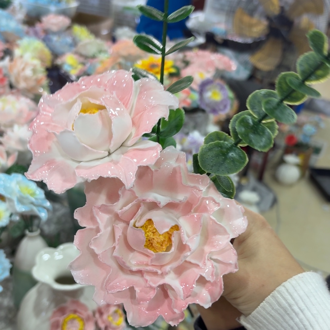 送两根草拍满20元发货，爱退款的拉黑