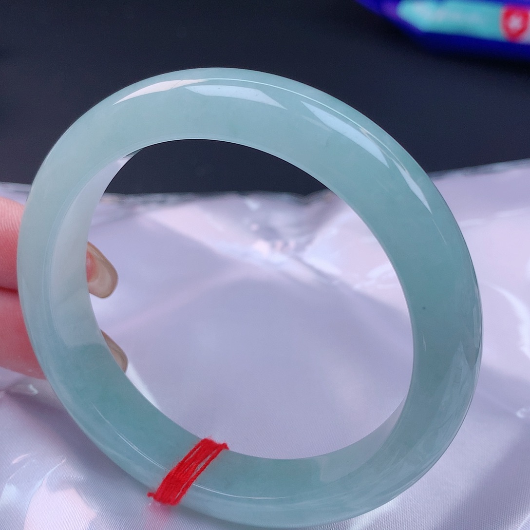 【闪购商品】未镶嵌手镯翡翠57+