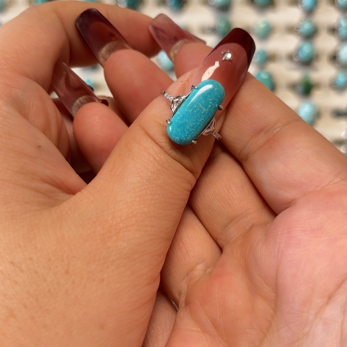 【闪购商品】未镶嵌绿松石珠宝奇石