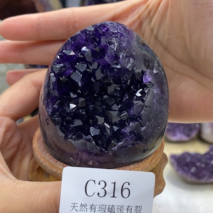 水晶大型摆件（非配饰）未镶嵌