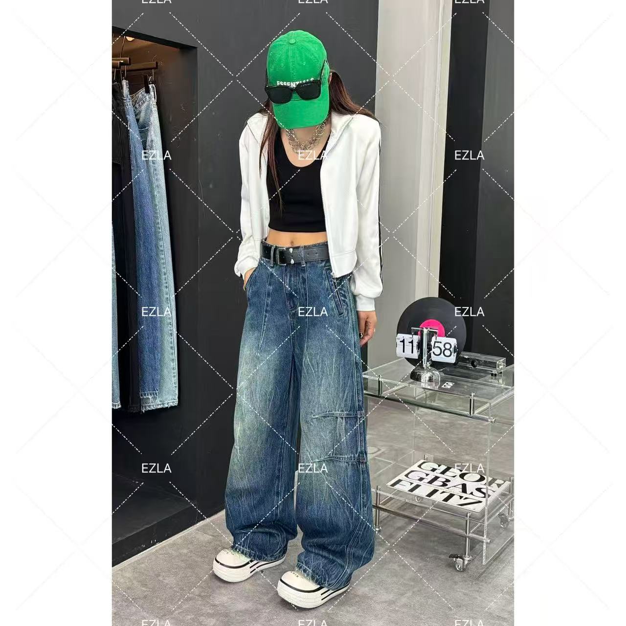EZ8662秋款2025新款弯刀裤网红复古时髦洋气小个子炸街风牛仔裤子