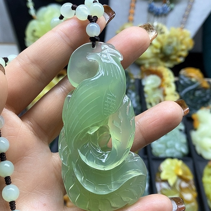 蛇纹石玉未镶嵌挂件