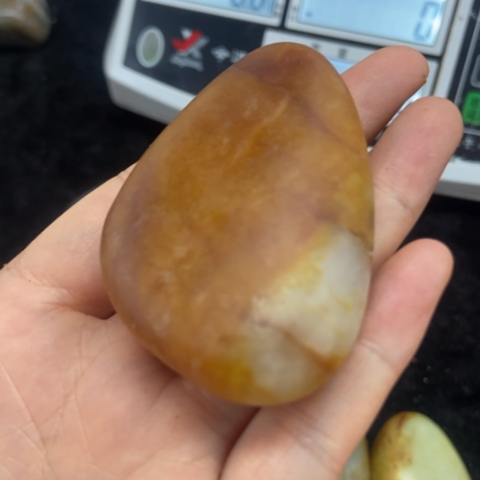 和田玉（糖玉）未镶嵌挂件