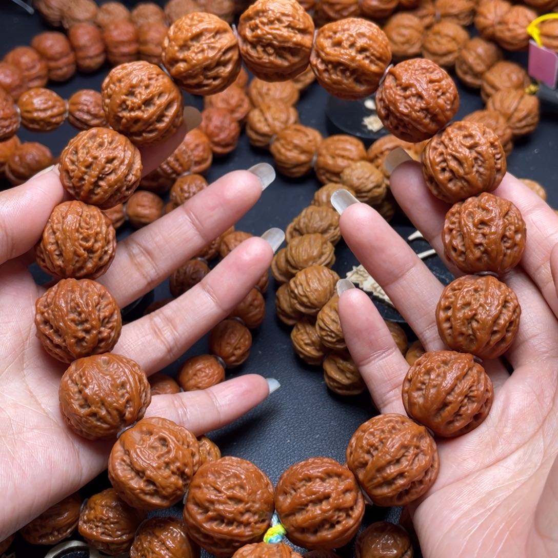 文玩核桃手串珊瑚111