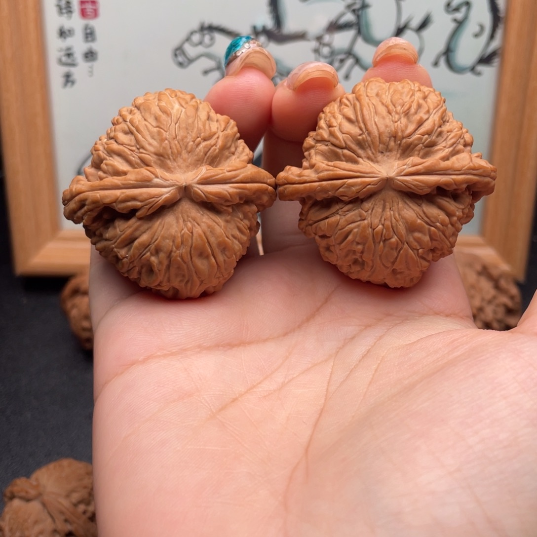 二***哈把件文玩核桃43全品闷白