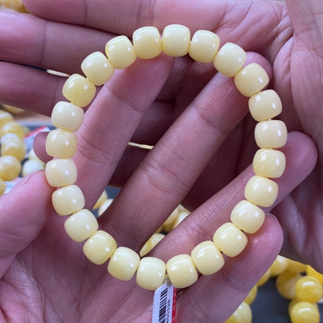 蜜蜡裸石未镶嵌9奶豆