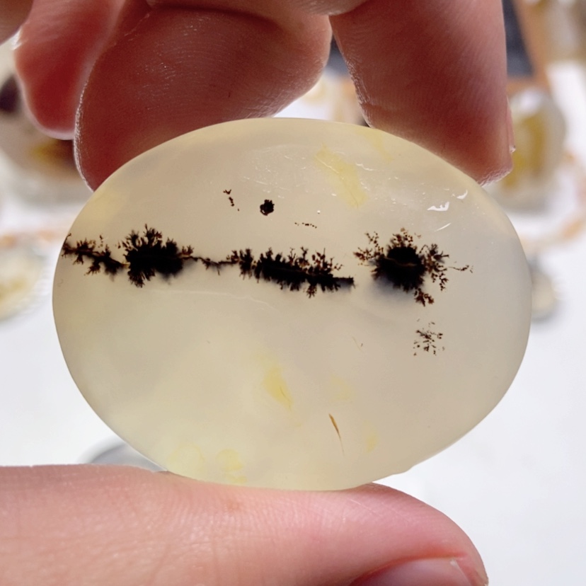 【闪购商品】玛瑙/玉髓颈饰未镶嵌