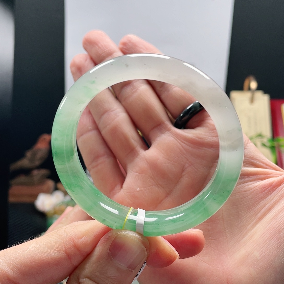 石英质玉手镯5455未镶嵌