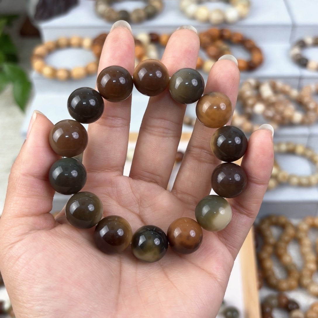 白玉菩提吊坠关****!卡15圆珠