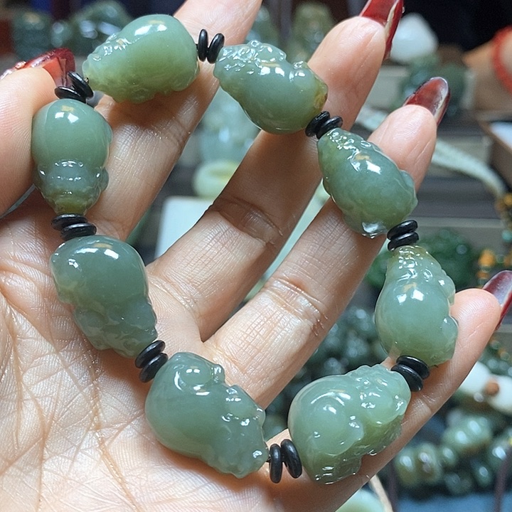 和田玉手串未镶嵌