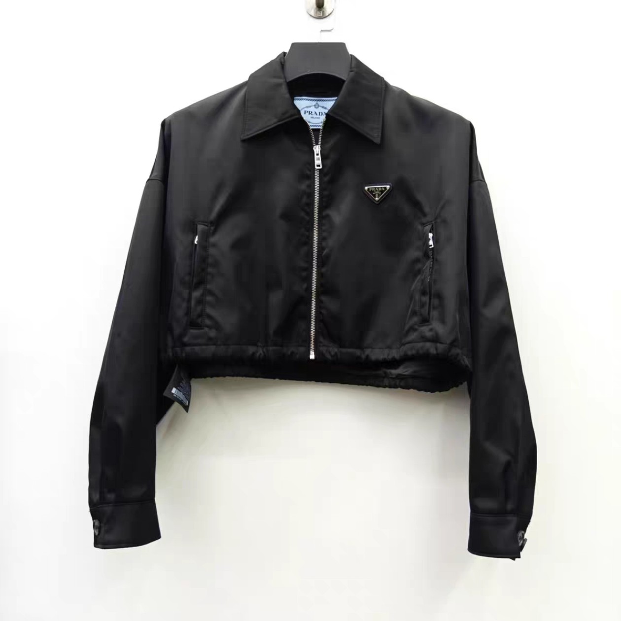 99新 Prada/普拉达 爆款Re-Nylon三角标短款尼龙夹克外套42码2103