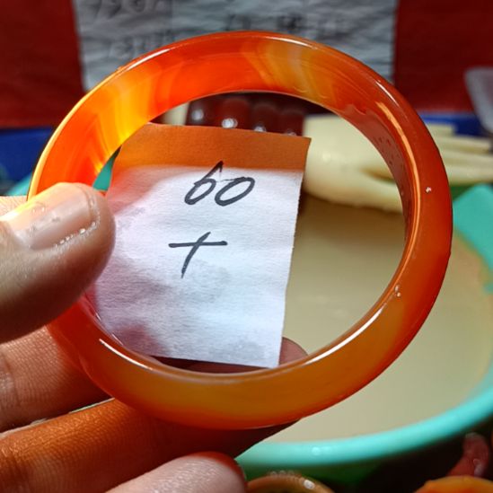 玛瑙/玉髓手镯未镶嵌