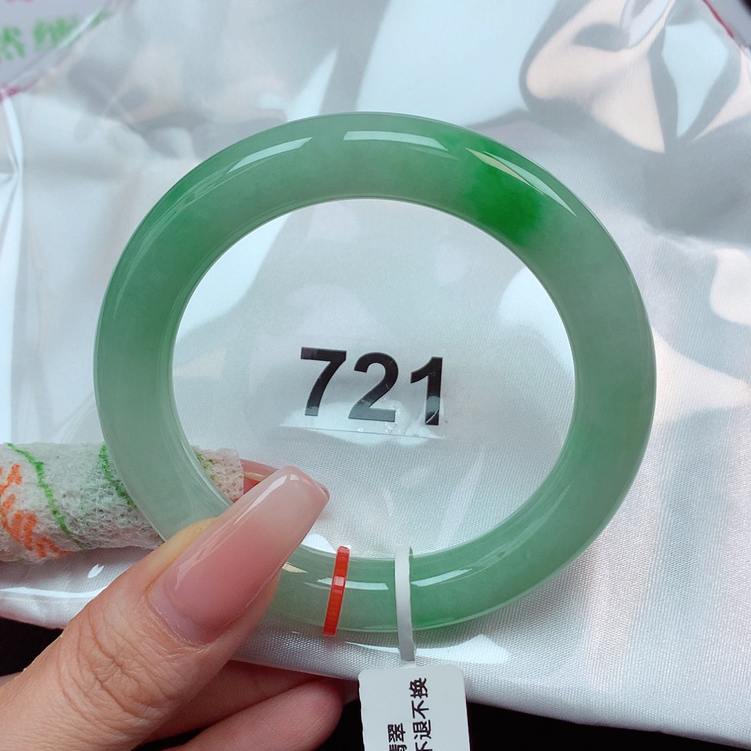 翡翠手镯未镶嵌54冰润细腻甜绿满色飘阳绿
