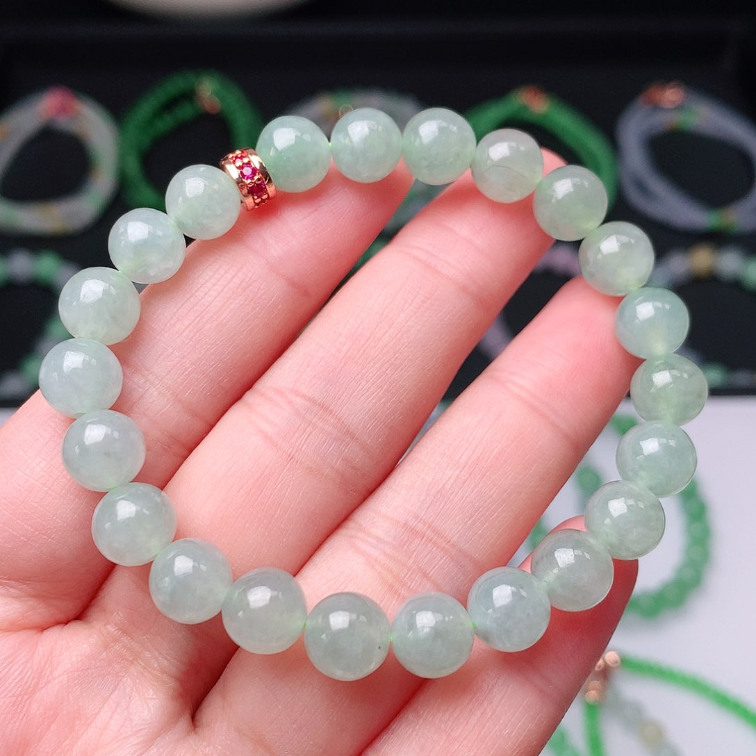 翡翠手链未镶嵌翡翠