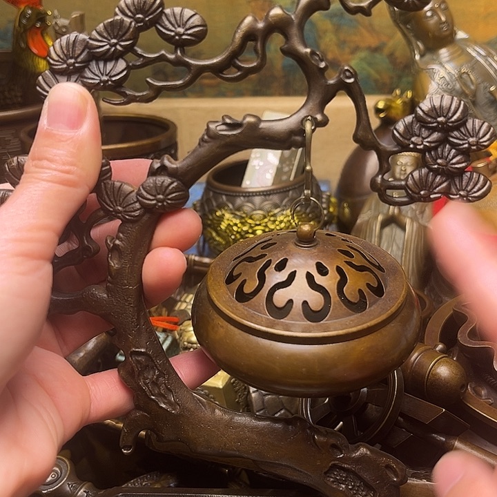 精美铜器批发档口