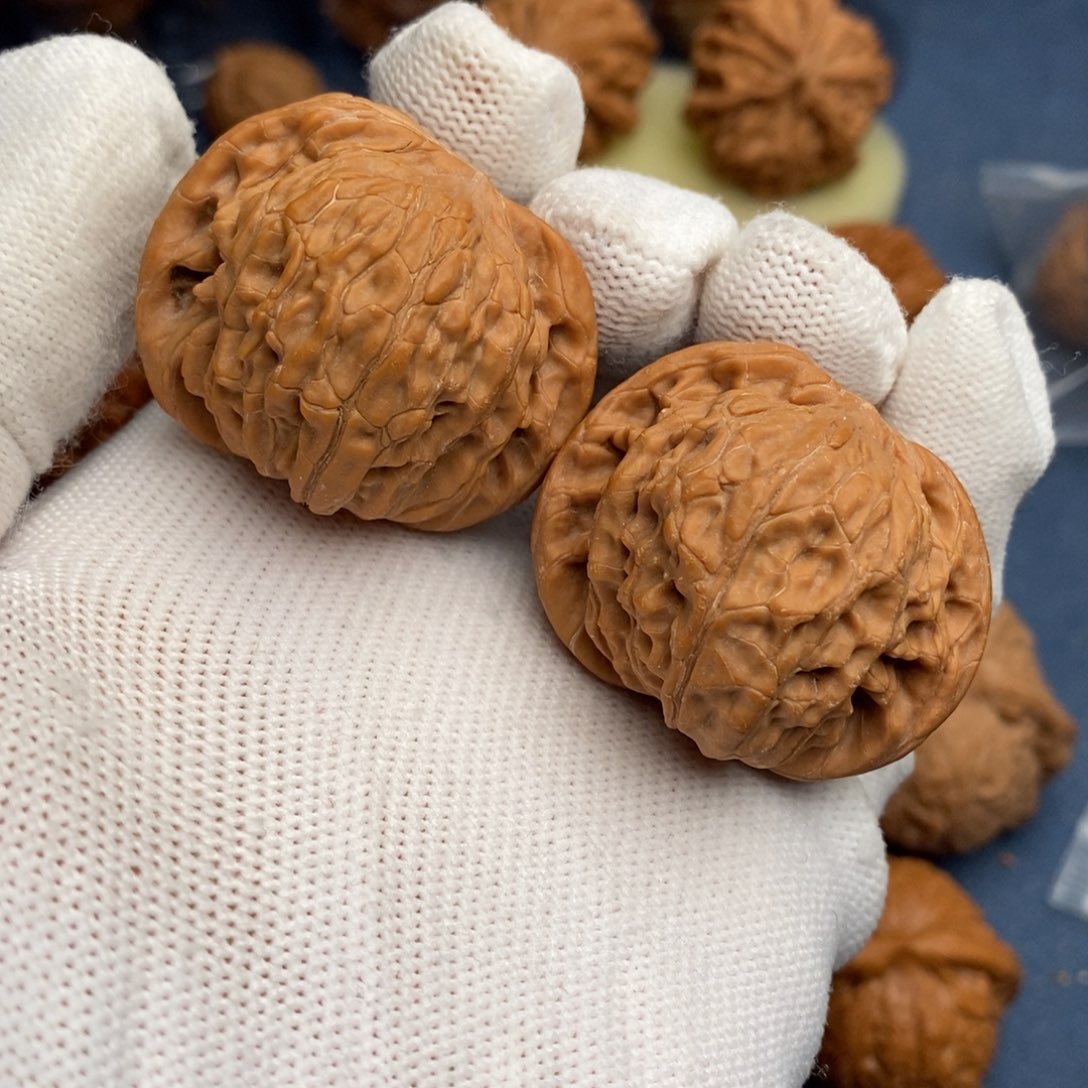 文玩核桃把件全品磨盘