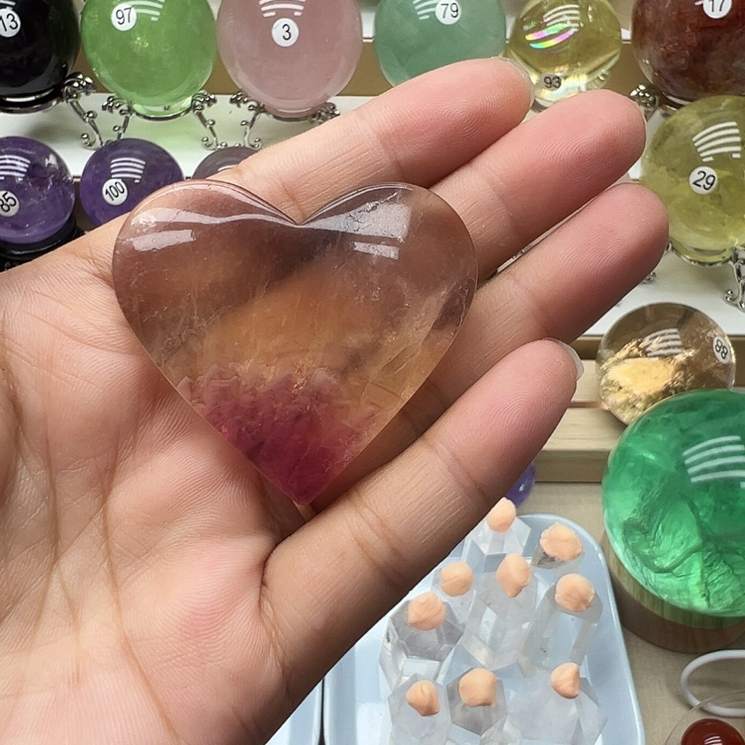 未镶嵌珠宝半成品水晶