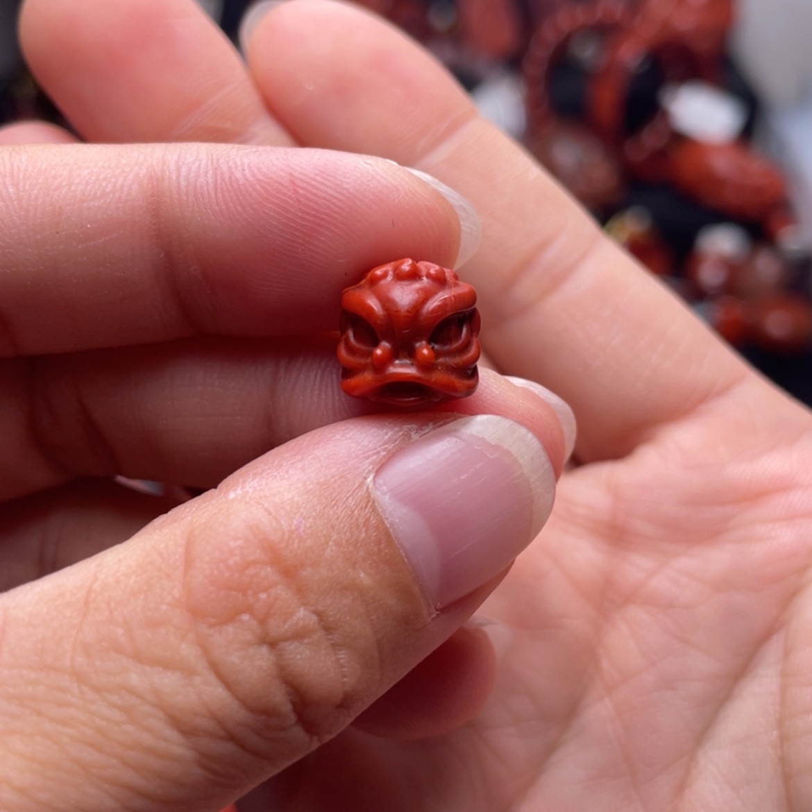 【闪购商品】未镶嵌醒狮11m南红玛瑙