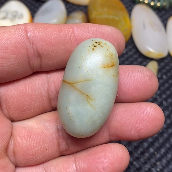 和田玉（白玉）珠宝奇石未镶嵌